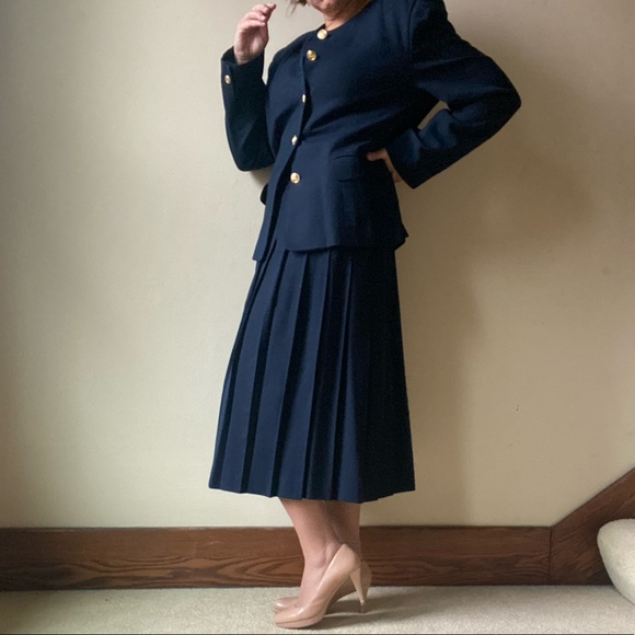 Talbots Jackets & Blazers - Talbots 100% wool vintage modest navy blue long pleated skirt suit set blazer